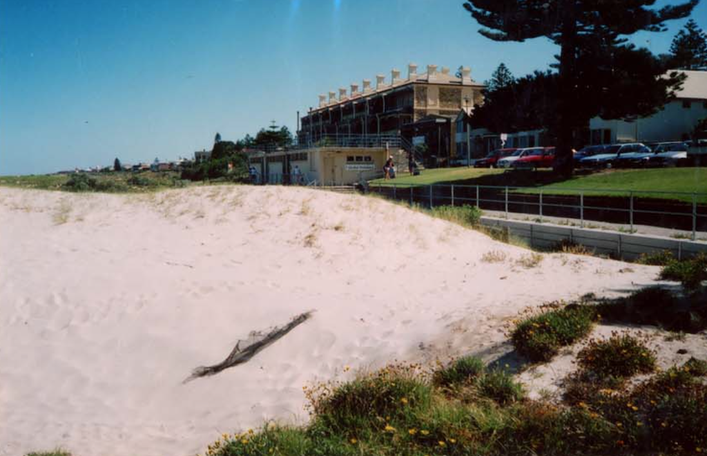 2005 2005